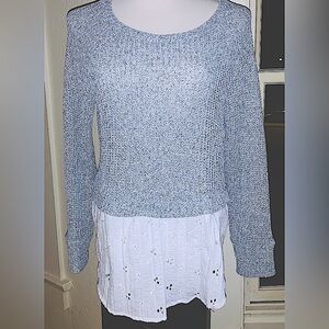 Bunulu Textured Gray Sweater with White Layered Hemline twofor top L